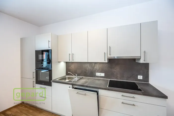 Pronájem bytu 2+kk, Velké Přílepy, Pražská, 46 m2