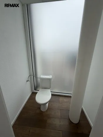 Pronájem obchodního prostoru, Pelhřimov, Krasíkovická, 52 m2