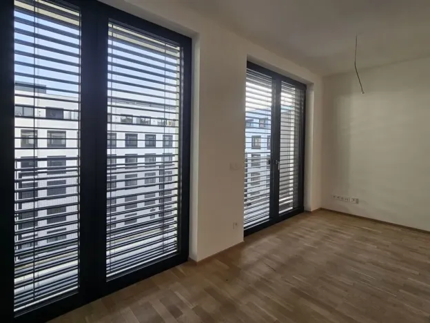 Pronájem bytu 1+kk, Praha, Hartigova, 44 m2