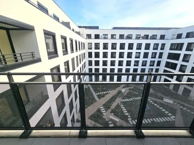 Pronájem bytu 1+kk, Praha, Hartigova, 44 m2