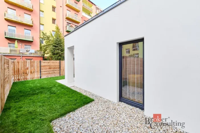 Pronájem bytu 1+kk, Brno - Zábrdovice, Hvězdová, 35 m2