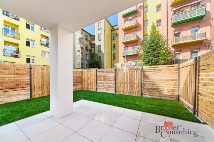 Pronájem bytu 1+kk, Brno - Zábrdovice, Hvězdová, 35 m2