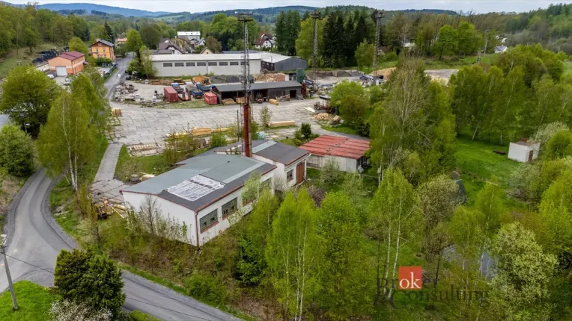 Prodej komerčního pozemku, Mníšek, Nádražní, 20448 m2