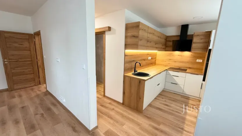 Pronájem bytu 3+1, Teplice, Karla Čapka, 82 m2