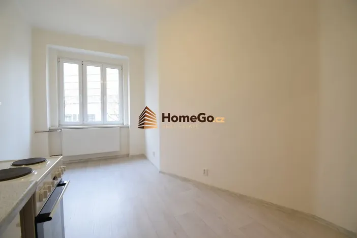 Pronájem bytu 2+kk, Praha - Nusle, Lounských, 45 m2
