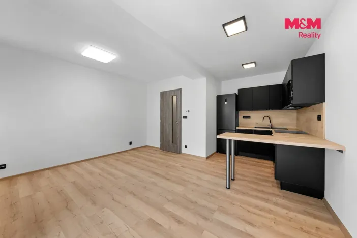 Pronájem bytu 2+kk, Děčín - Děčín I-Děčín, Masarykovo nám., 47 m2