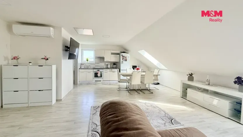 Prodej rodinného domu, Dolní Bojanovice, Zvolence, 380 m2