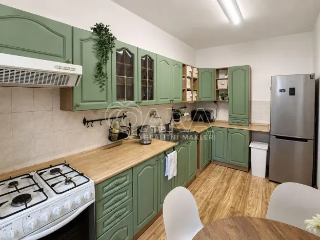Pronájem bytu 2+1, Praha - Žižkov, Viklefova, 60 m2