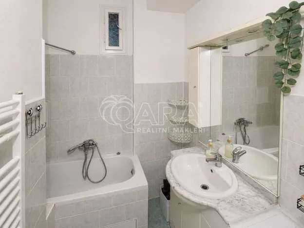 Pronájem bytu 2+1, Praha - Žižkov, Viklefova, 60 m2