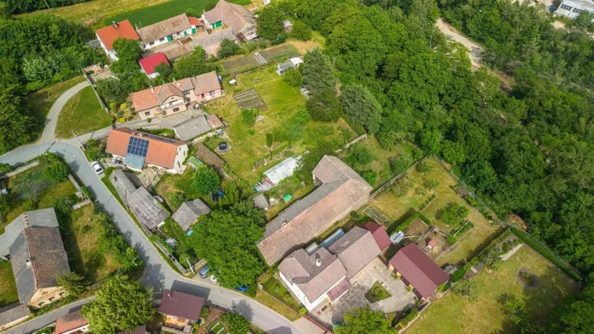 Prodej chalupy, Chvaletice - Hornická Čtvrť, 64 m2