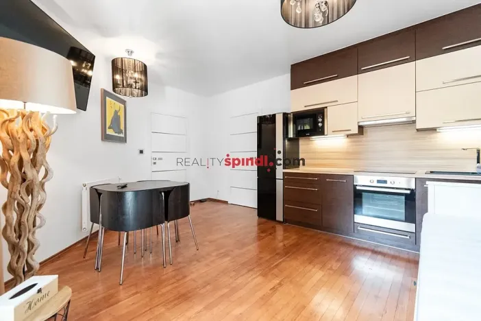 Prodej bytu 2+kk, Špindlerův Mlýn, 49 m2
