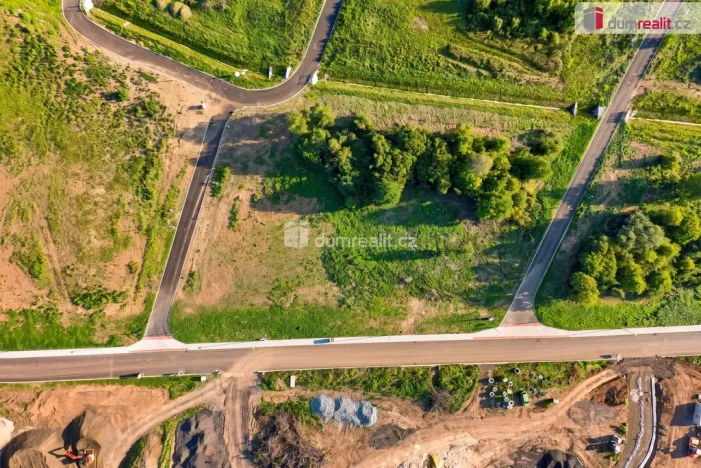Prodej pozemku pro bydlení, Ostrov - Kfely, 550 m2