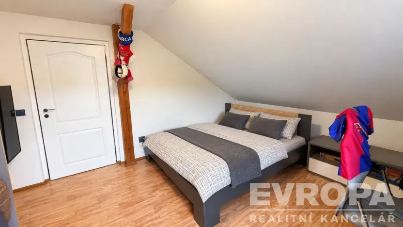Pronájem bytu 4+kk, Lánov - Prostřední Lánov, 90 m2