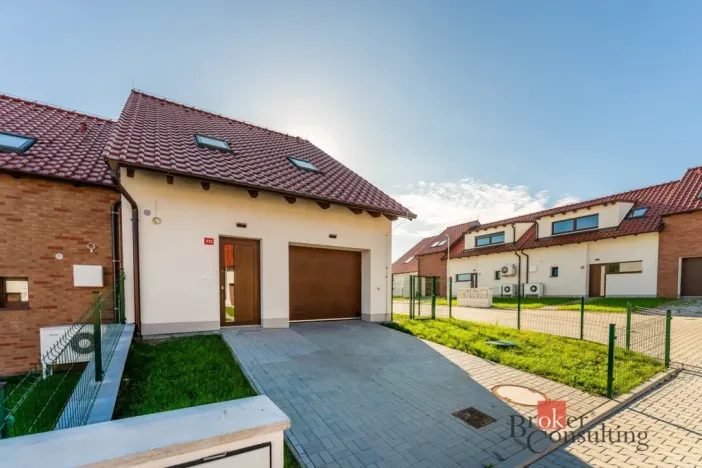 Prodej rodinného domu, Ořech, 147 m2