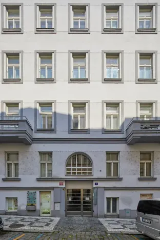 Pronájem bytu 2+kk, Praha - Vinohrady, Balbínova, 42 m2