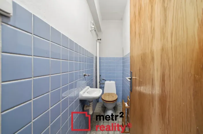 Prodej rodinného domu, Charváty, 303 m2