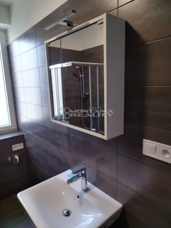 Pronájem bytu 1+kk, Olomouc, Janského, 33 m2