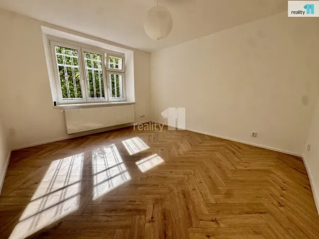Pronájem bytu 2+kk, Praha - Libeň, Na stráži, 64 m2