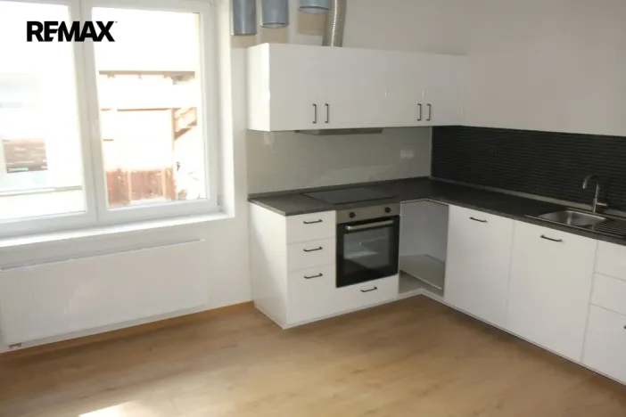 Pronájem bytu 3+kk, Strakonice, Komenského, 78 m2