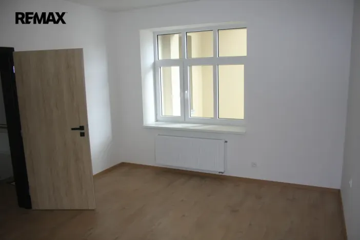Pronájem bytu 3+kk, Strakonice, Komenského, 78 m2