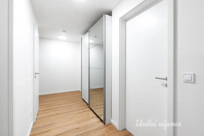 Pronájem bytu 3+kk, Kladno - Dubí, Ke křížku, 73 m2
