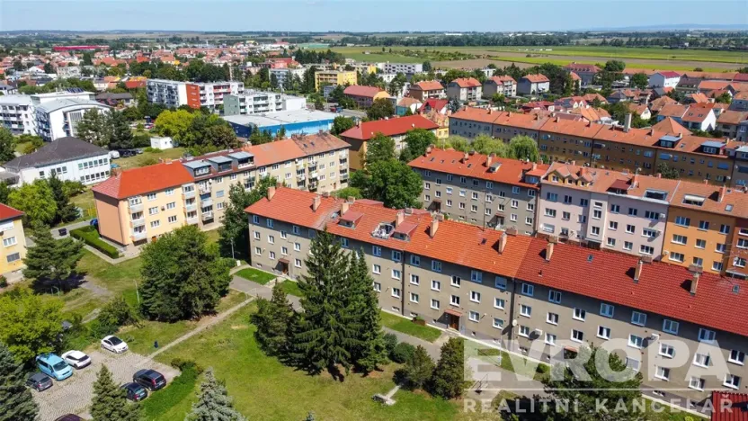 Pronájem bytu 2+1, Břeclav, Olbrachtova, 65 m2