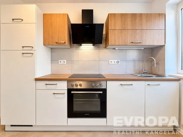 Pronájem bytu 2+1, Břeclav, Olbrachtova, 65 m2