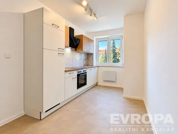 Pronájem bytu 2+1, Břeclav, Olbrachtova, 65 m2