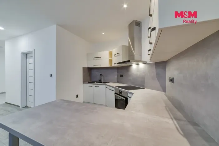 Pronájem bytu 2+kk, Cheb, 26. dubna, 52 m2
