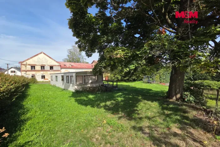 Prodej rodinného domu, Chlum Svaté Maří, Školní, 420 m2
