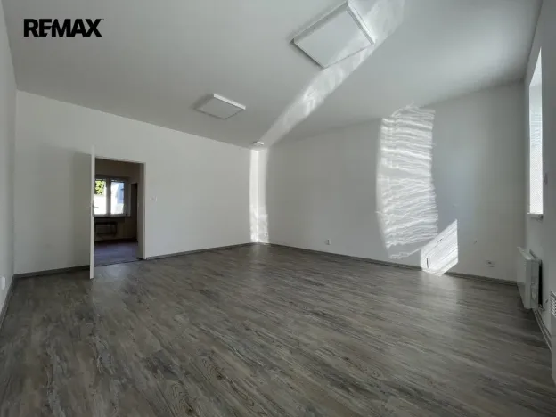 Pronájem bytu 2+kk, Olomouc - Hodolany, Hodolanská, 56 m2