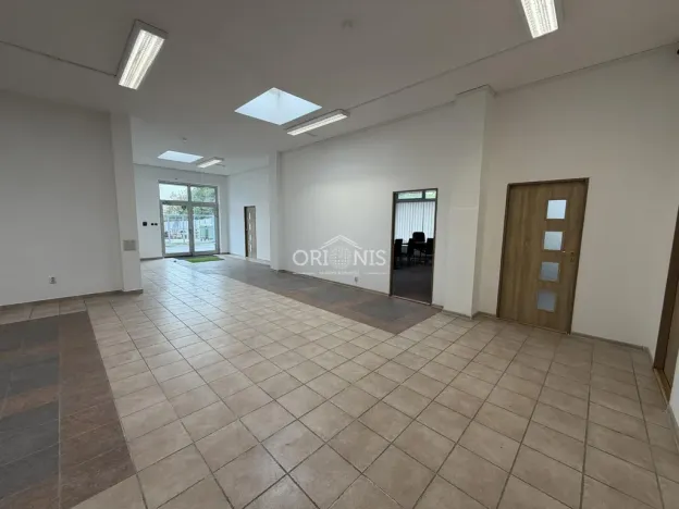Pronájem obchodního prostoru, Chomutov, Raisova, 217 m2