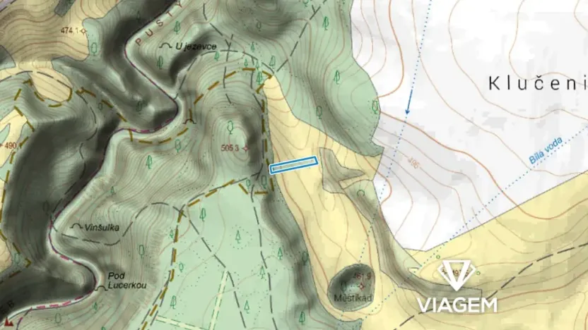 Prodej podílu pole, Ostrov u Macochy, 1076 m2