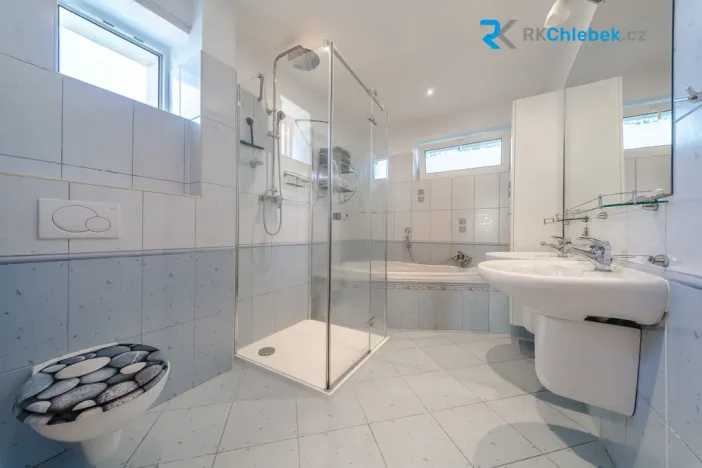 Prodej rodinného domu, Kravaře, Opavská, 268 m2