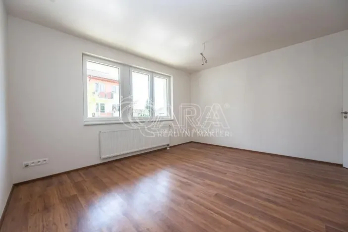 Pronájem bytu 1+kk, Unhošť, Karla Čapka, 26 m2