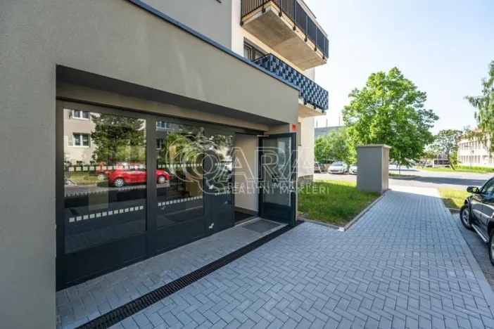 Pronájem bytu 1+kk, Unhošť, Karla Čapka, 26 m2