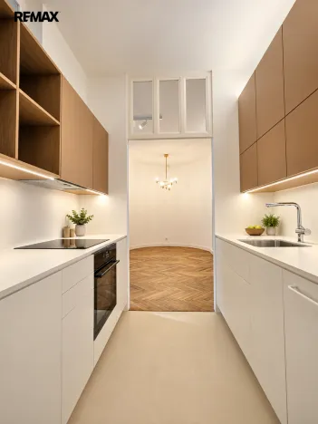 Pronájem bytu 3+1, Praha - Bubeneč, Národní obrany, 91 m2