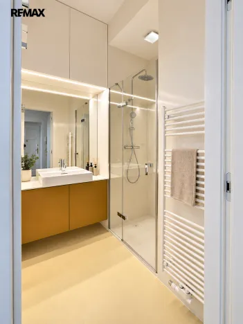 Pronájem bytu 3+1, Praha - Bubeneč, Národní obrany, 91 m2