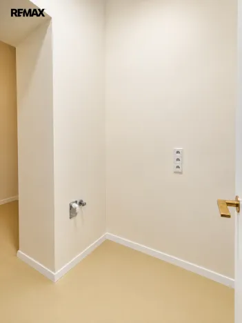 Pronájem bytu 3+1, Praha - Bubeneč, Národní obrany, 91 m2