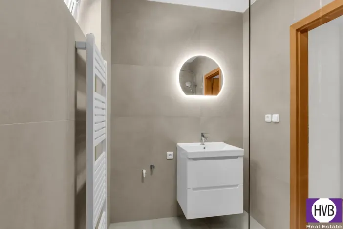 Prodej bytu 1+kk, Praha, Vřesová, 35 m2