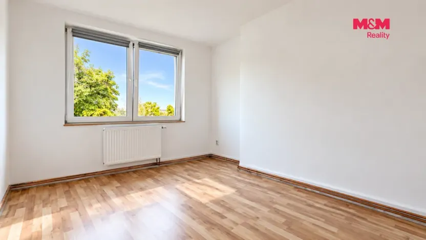 Pronájem bytu 3+1, Milovice - Mladá, Spojovací, 70 m2
