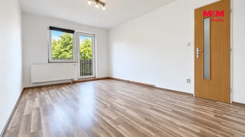 Pronájem bytu 3+1, Milovice - Mladá, Spojovací, 70 m2