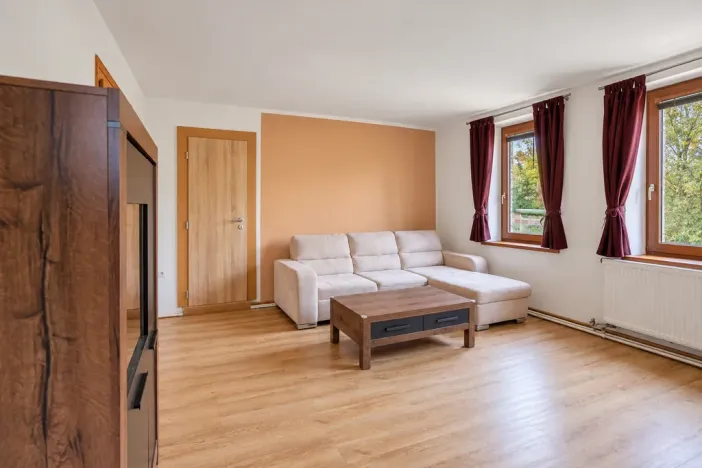 Prodej bytu 3+1, Trutnov - Poříčí, Náchodská, 70 m2