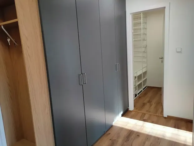 Pronájem bytu 3+1, Praha, Pujmanové, 75 m2