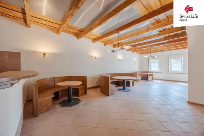 Prodej obchodního prostoru, Jiřice u Miroslavi, 662 m2
