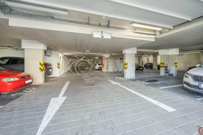 Pronájem bytu 2+kk, Praha - Dolní Měcholupy, Františka Jansy, 53 m2