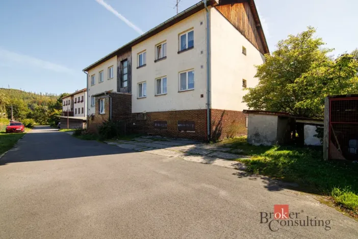 Pronájem bytu 3+1, Karlovice, 75 m2