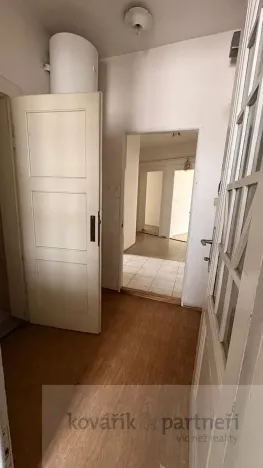 Prodej obchodního prostoru, Rumburk, Třída 9. května, 300 m2