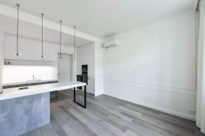 Pronájem bytu 2+kk, Praha - Vinohrady, náměstí Jiřího z Poděbrad, 56 m2