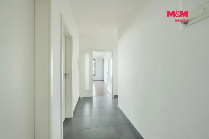 Prodej bytu 2+kk, Praha - Vysočany, Sousedíkova, 59 m2